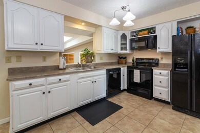742 Hager Ct (5)