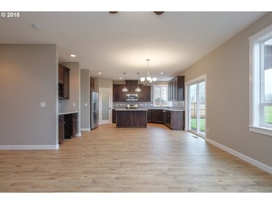 Kitchen/Living Room