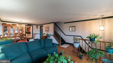 5654 Chelwynd Rd, Halethorpe, MD 21227 - photo 4