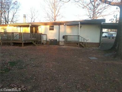 2806 Ellis Jeffries Rd, Burlington, NC 27217 - photo 2