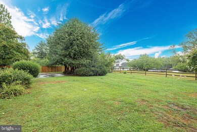 37001 Glendale St, Purcellville, VA 20132 - photo 3