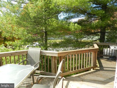 15558 Ambiance Dr, North Potomac, MD 20878 - photo 5