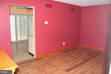 30 Alans Ln, Boyertown, PA 19512 - photo 5