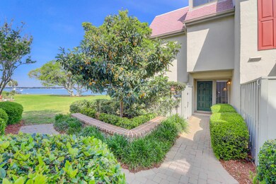 714 Schooner Court_LuxImg_0005