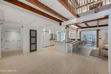 2024 Stratfield Rd 7