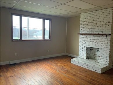 1633 E Maiden St, Washington, PA 15301 - photo 7