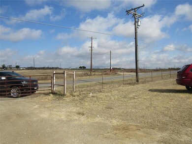2774 Plainview Rd, Sherman, TX 75092 - photo 5