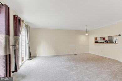9349 Breamore Ct, Laurel, MD 20723 - photo 4