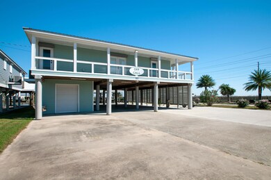 102 Constantin Dr, Golden Meadow, LA 70357 - photo 4