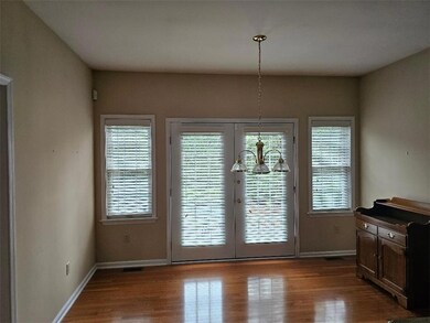 1256 Crofton Dr, Bethlehem, PA 18017 - photo 3