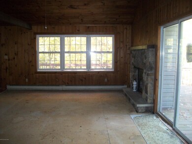 115 Maple Rd, Canadensis, PA 18325 - photo 4