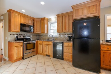 9 Longfellow Rd, Northborough, MA 01532 - photo 4