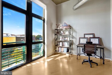Shirlington Village Condominiums unit 314, Arlington, VA 22206 - photo 5