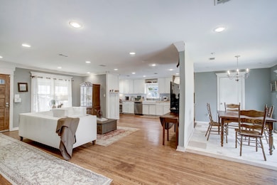 1612 Tabor St, Houston, TX 77009 - photo 4