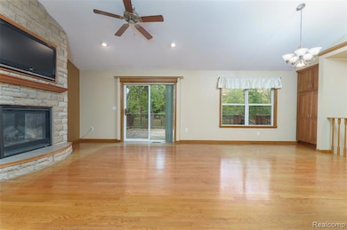 3410 Hogback Rd, Fowlerville, MI 48836 - photo 4