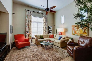 Dining/Living Room Area