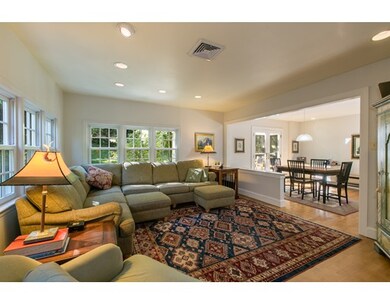7 Upland Field Rd, Lincoln, MA 01773 - photo 4