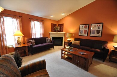 125 Cobblestone Ct, Berea, OH 44017 - photo 5