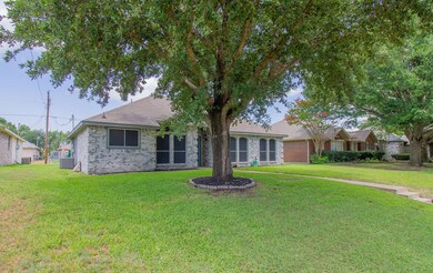 1111 Old Knoll Dr, Wylie, TX 75098 - photo 4