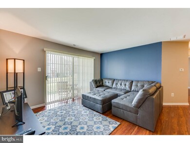 1807 Hawthorne Ct unit 1807, Sewell, NJ 08080 - photo 2