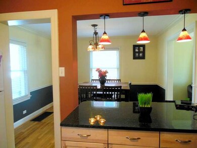 10044 Drury Ln, Westchester, IL 60154 - photo 6