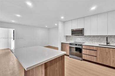 1123 NE 1st Ave unit 1, Fort Lauderdale, FL 33304 - photo 3