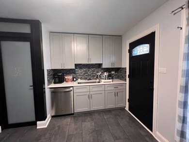 17007 Magnolia Dr, Hazel Crest, IL 60429 - photo 5