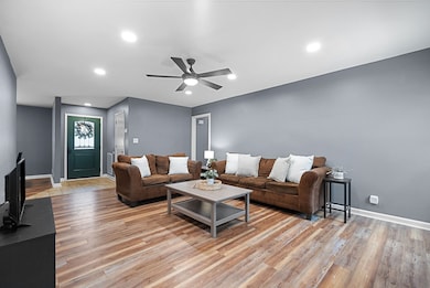 429 Sarah Dr, Clarksville, TN 37042 - photo 7