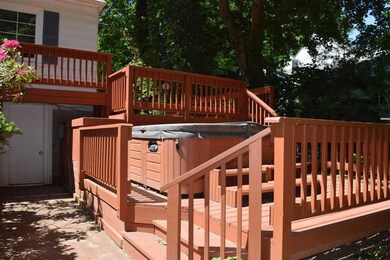 2667 Troy Schenectady Rd, Schenectady, NY 12309 - photo 4