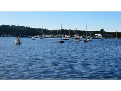 Waterfront/Dock/Pier.