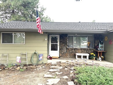 20240 Fairway Dr unit and 20242, Bend, OR 97702 - photo 2