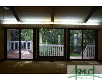Den/Family/Great Room. Family room with picture wi
