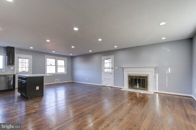 5806 Burgess Rd, District Heights, MD 20747 - photo 7