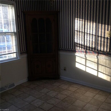 3329 Wall Rd, Greensboro, NC 27407 - photo 7