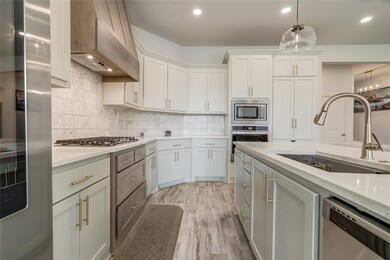 2509 Crystal Creek Dr, Yukon, OK 73099 - photo 7