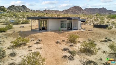 64121 Sullivan Rd, Joshua Tree, CA 92252 - photo 2
