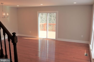 321 Hillside Terrace, Hyattsville, MD 20785 - photo 6