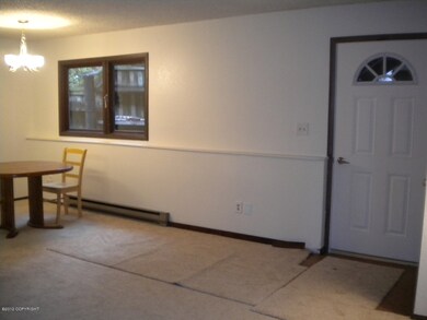 Entry to Dining Area