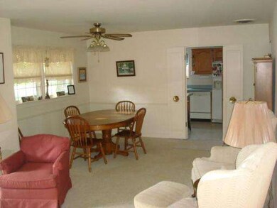 1423 Suffolk Ave, Westchester, IL 60154 - photo 5