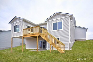 9466 Emilia Ln, West Des Moines, IA 50266 - photo 3