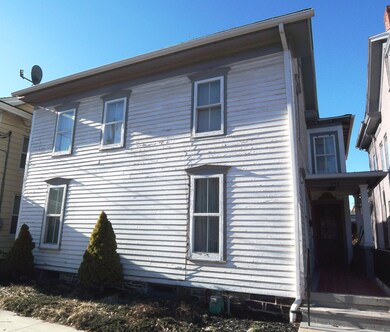 211 W 3rd St, Bloomsburg, PA 17815 - photo 2