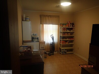 3718 S Mountain Rd, Knoxville, MD 21758 - photo 7