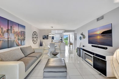 Village Royale on the Green unit 4110, Boynton Beach, FL 33435 - photo 2