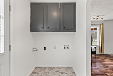 227 Harris Rd, Madison Heights, VA 24572 - photo 4