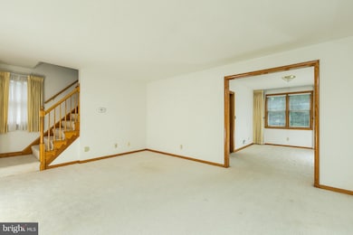 6807 Moyer Ave, Parkville, MD 21234 - photo 5