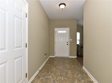 2183 Cedarmill Dr, Franklin, IN 46131 - photo 5