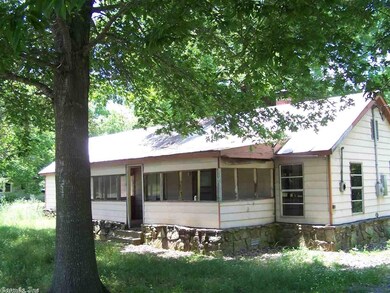 212 Walnut St, West Point, AR 72178 - photo 3