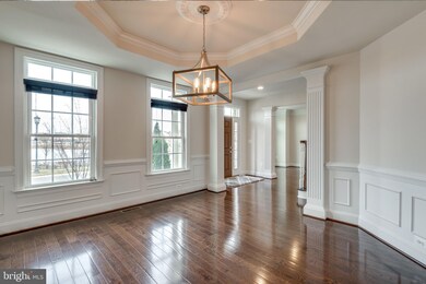 42585 Voormeade Terrace, Chantilly, VA 20152 - photo 6