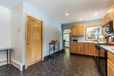 226 S Main St, Newmarket, NH 03857 - photo 5