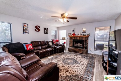 410 Table Rock Ln, Copperas Cove, TX 76522 - photo 6